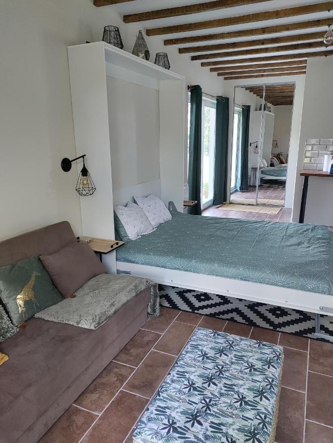 Chez Chapelle In The Heart Of The Gascony With Pool And Hot Tub Apartamento Auch Exterior foto